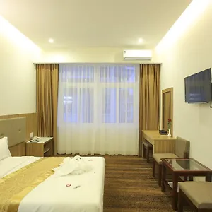 Red Palace 3* Da Nang