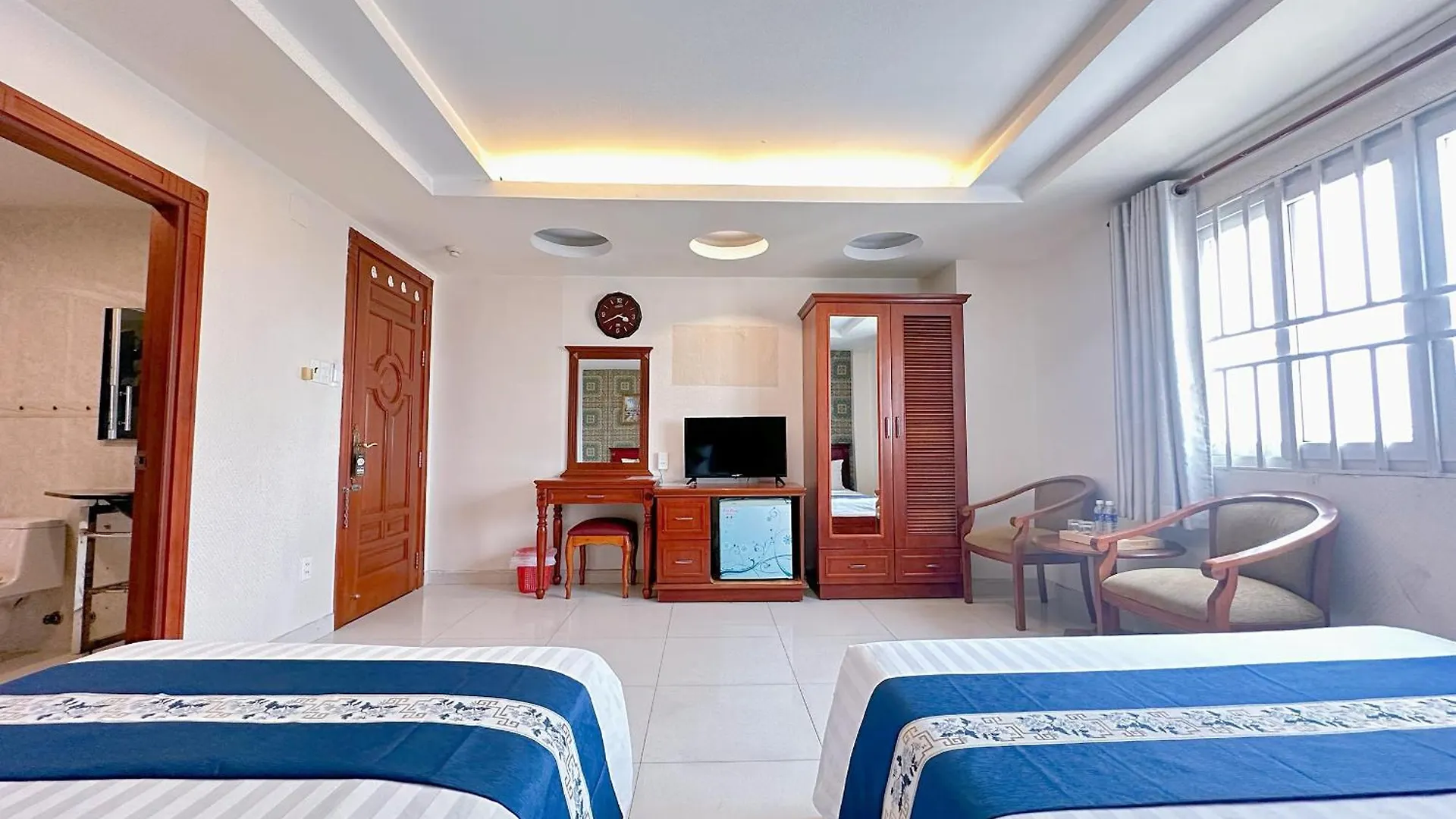 Kim Dung Hotel Tran Quang Khai Ho Chi Minh City 2*,  Vietnam